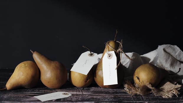 pear-placecards