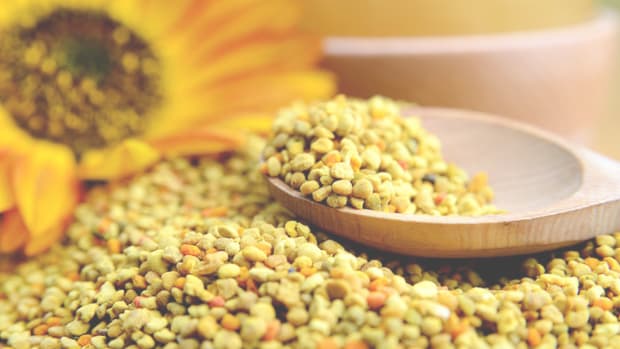 111417_Cutting Through the Hype- The Buzz About Local Bee Pollen_1200x620_v1
