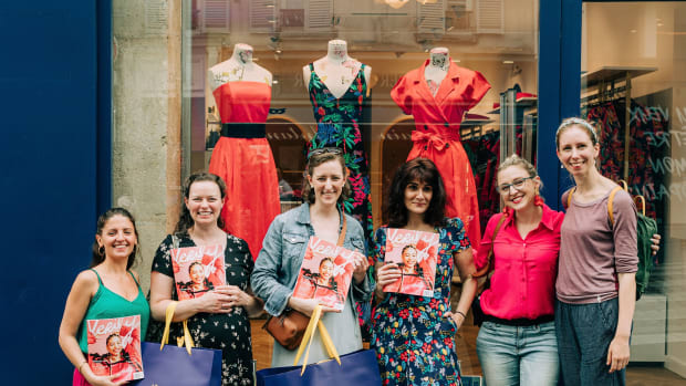 Paris, France, Women's Clothing Display, Fashion Mannequin, in