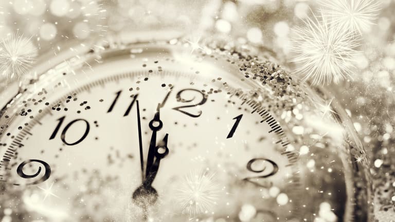 The Secret to Avoiding a Disappointing New Year’s Eve Is Simpler Than You Might Think