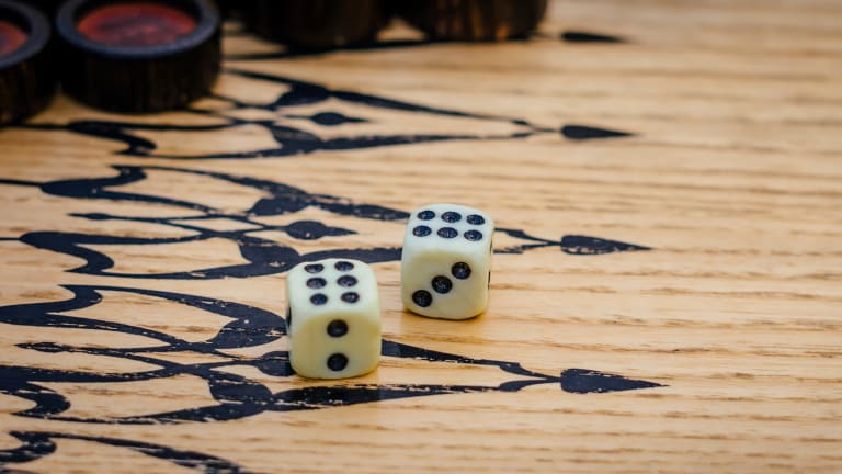 6 Fun Board Games That Will Help You Bond on Date Night