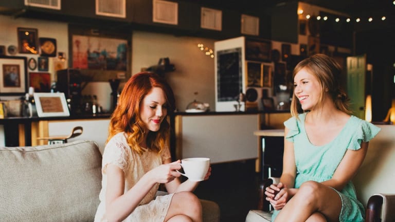 3 Dating Tricks You Can Also Use to Make New Friends as an Adult