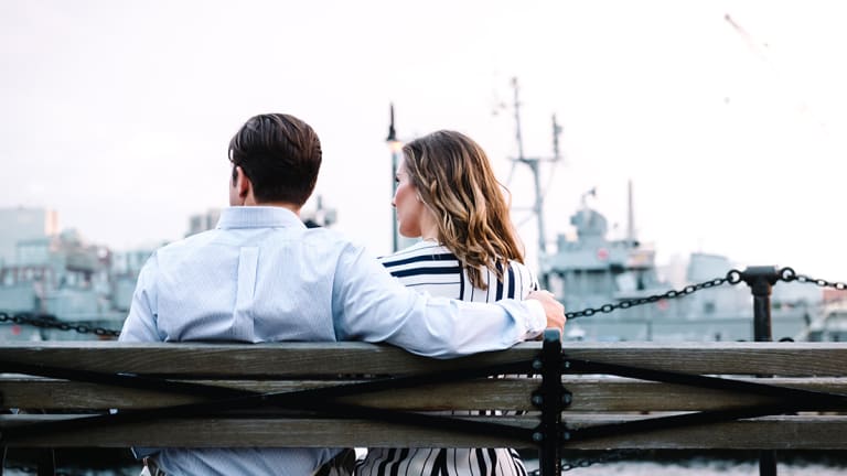 5 Times Dating During the Summer Is the Worst