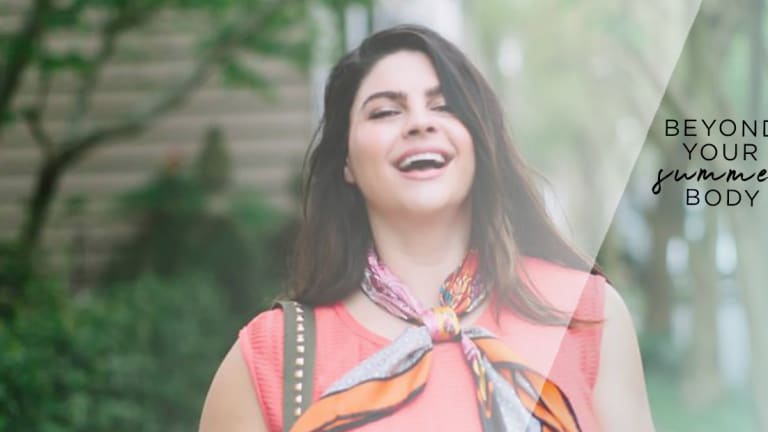 A Therapist and A Plus-Size Model on How To Actually Feel Good This Summer