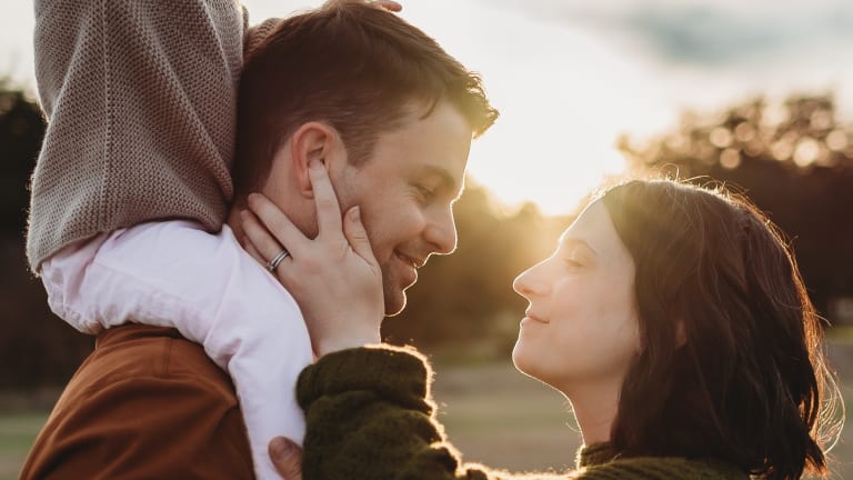 A Happy Marriage Should Be Based on Love: Bí Quyết Xây Dựng Hôn Nhân Hạnh Phúc