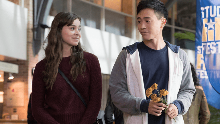 The Edge of Seventeen' Tells a Powerful Story of Overcoming Selfishness to  Find Happiness - Verily