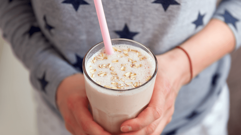 5 Super Simple Smoothies That Are Healthy and Filling