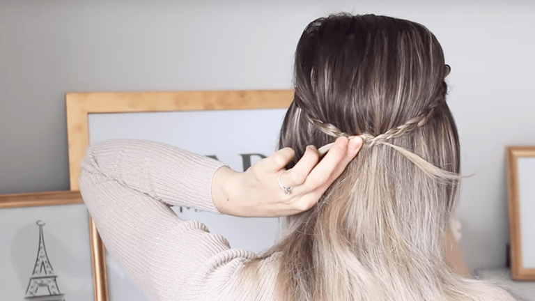 The Best Hair Tutorials for Hiding Greasy Hair - Verily