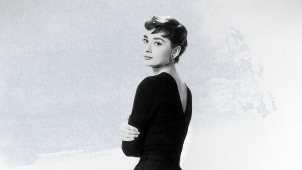 Audrey hepburn discount turtle neck