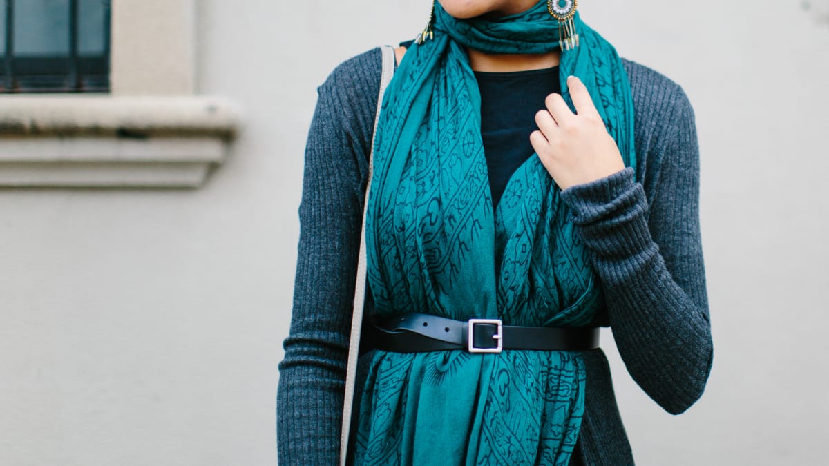 Stole on sale draping styles