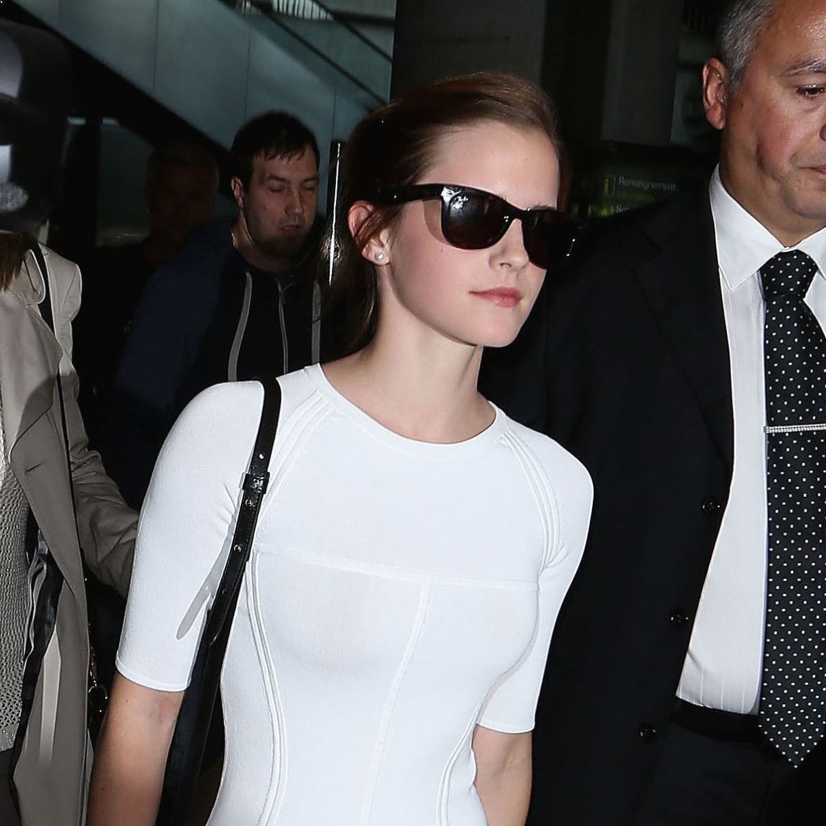 3 Classy Outfits You d Find in Emma Watson s Wardrobe and How to Recreate Them Yourself Verily