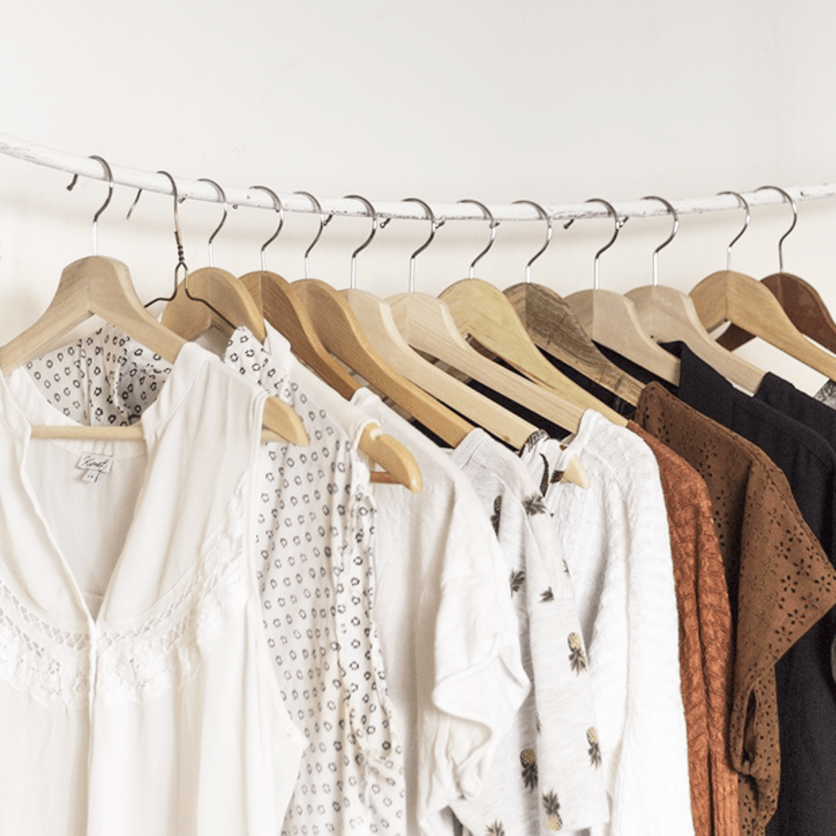 Marie kondo online hanging clothes