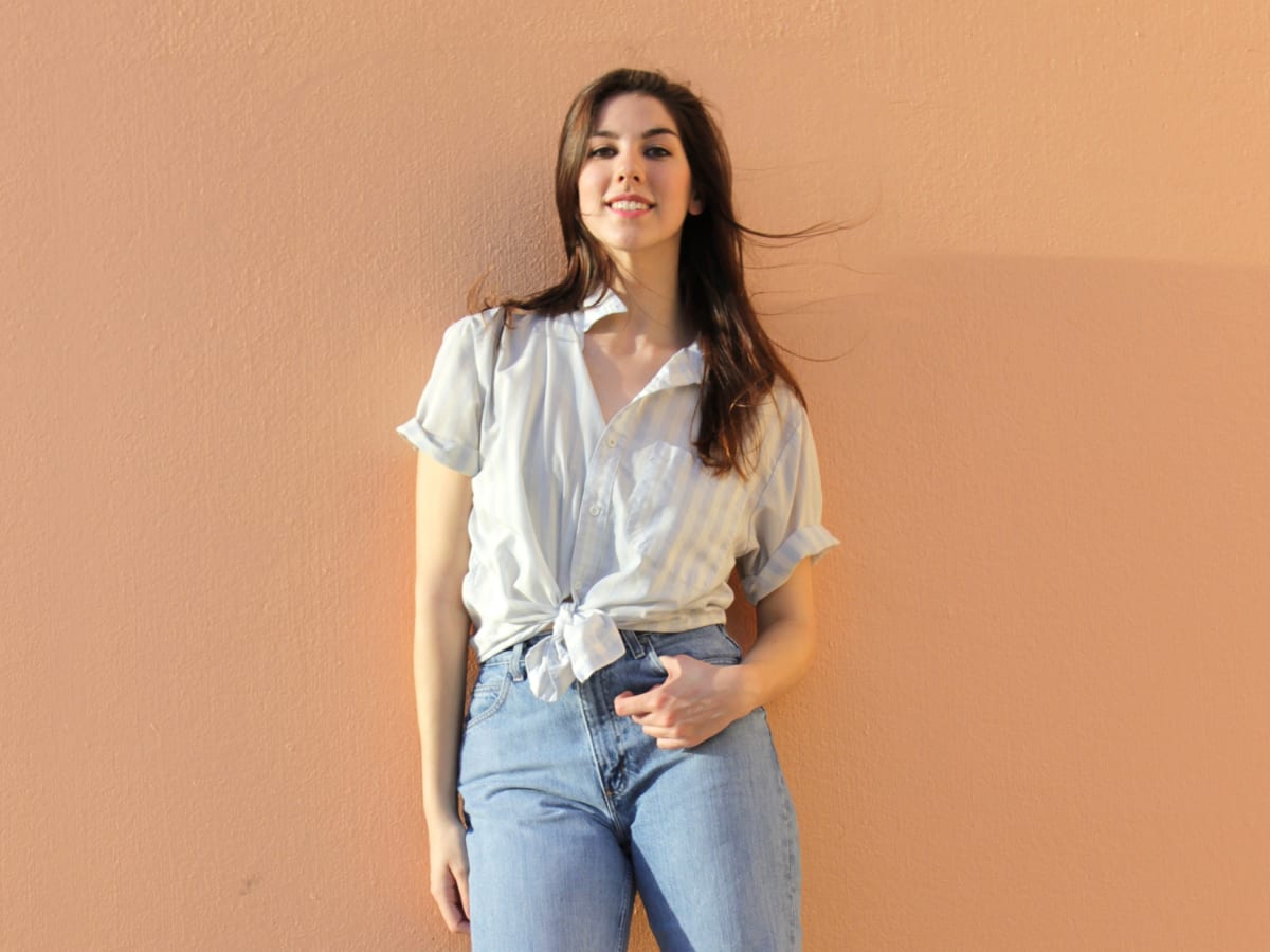 Shirt and on sale high waisted jeans