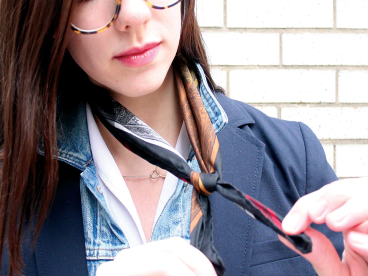 4 Creative Ways to Wear Your Neck Scarf Verily