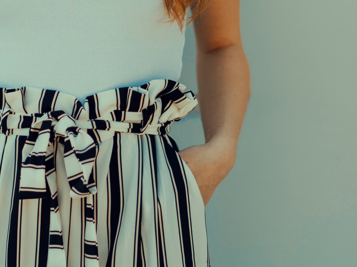 Shirts to wear with high waisted dress pants sale