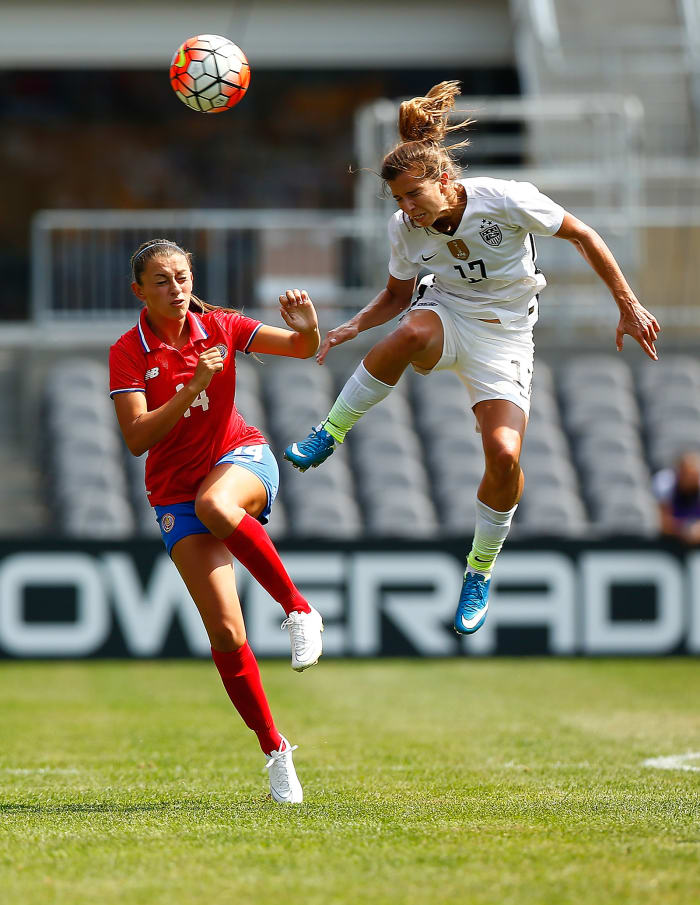 Tobin Heath #17 of the United States in action against Costa Rica during the match at Heinz Field on August 16, 2015, in Pittsburgh, Pennsylvania. (Photo by Jared Wickerham/Getty Images)