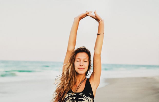 how and why to go no shampoo washing your hair beauty tips combatting dry scalp dandruff chemicals in hair products organic shampoo