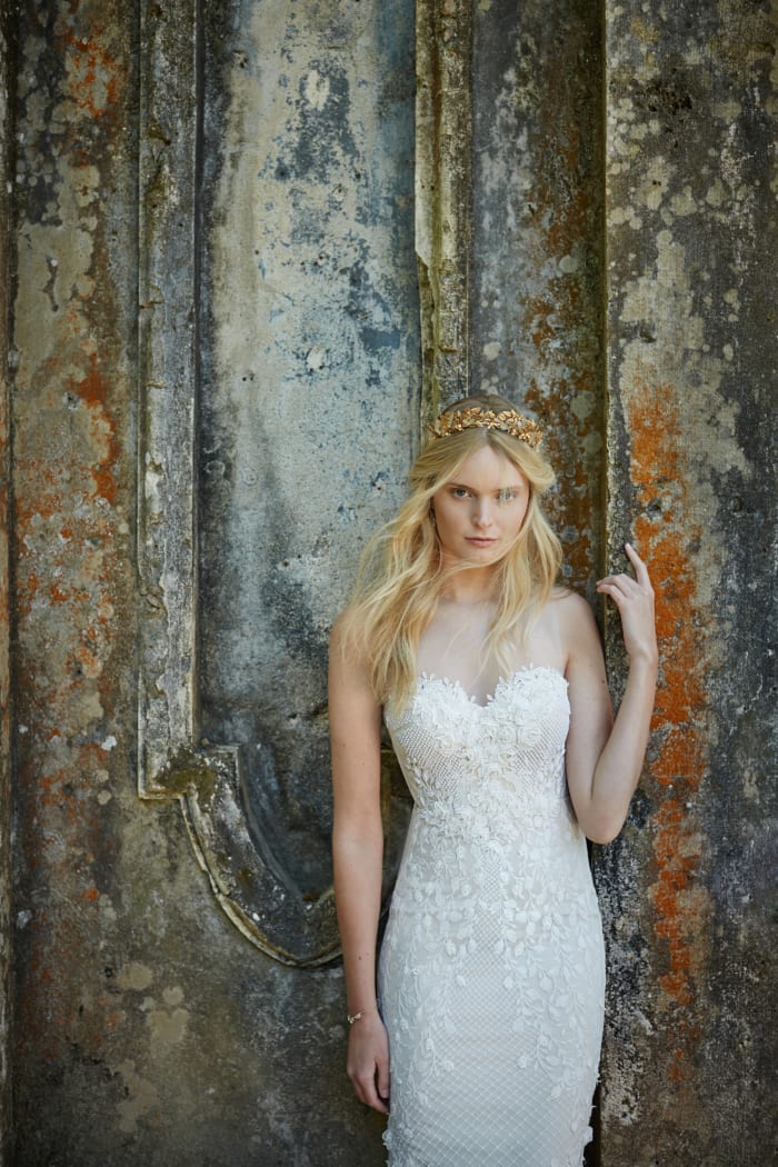 florals, embroidery, embellishment, wedding dress inspiration, spring 2016 bridal trends