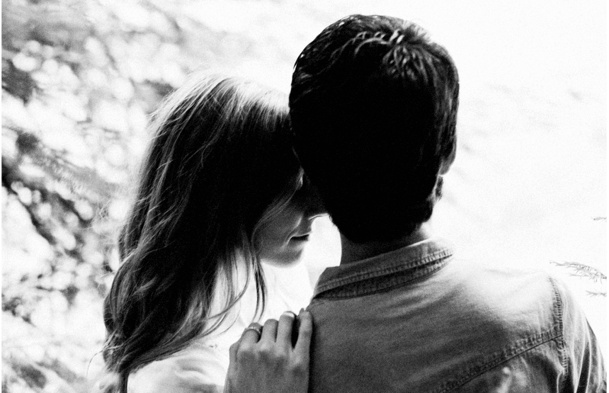 marriage conflict resolution arguing debating with your spouse fight fair conflict-free marriage apologizing comprimising the Gottman Institute romance