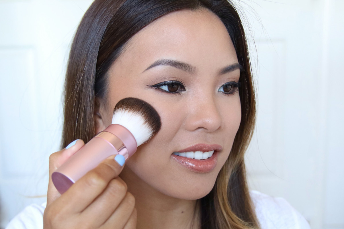 how to apply bronzer natural beauty tutorials sun kissed glow contouring makeup