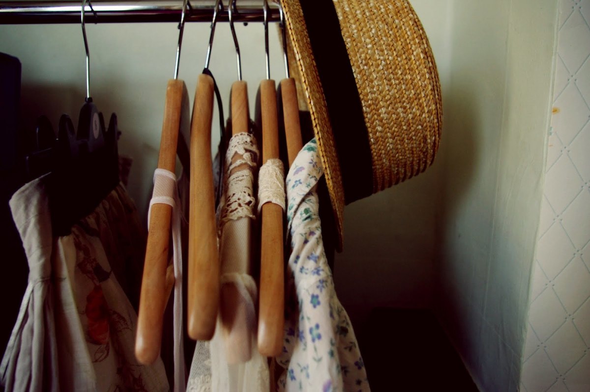 Easy Hacks That Will Make Selling Your Unwanted Clothes So ...