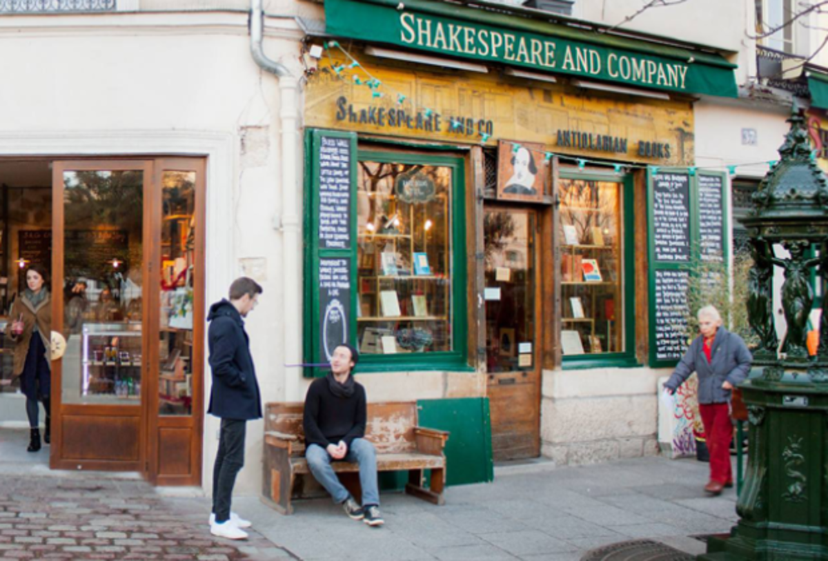 Shakespeare & Co., we hope our paths croissant someday.
